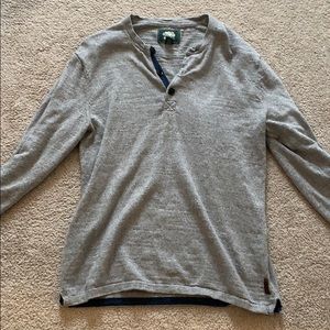 Roots men’s shirt